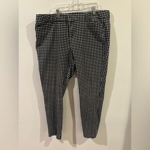 Old Navy Pixie Ankle Pants Black White Gingham Check Size 14 Stretch Slim